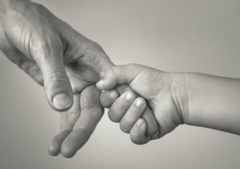 How to Build a Deep Emotional Bond With Babies Below 1 Year Old